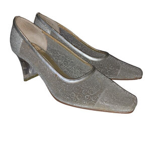 Vintage Women's Nina Heels Silver size 7m